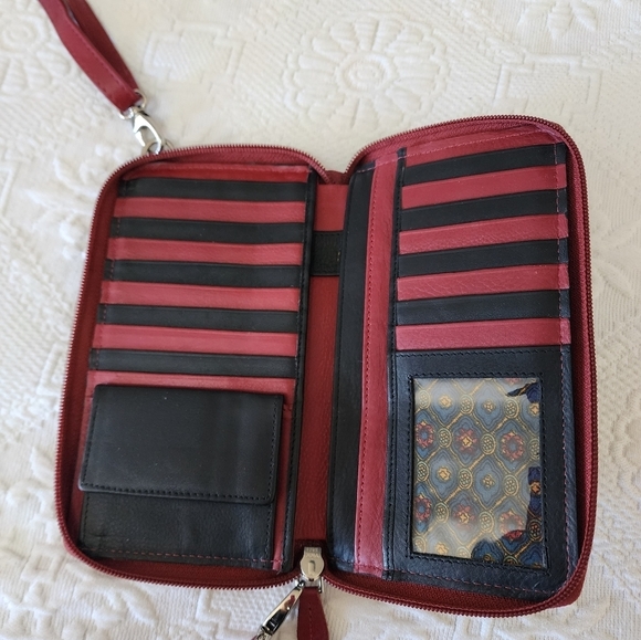 Leather Wallet With Sholder Strap Compact Red & Black Phone Holder - Picture 4 of 8